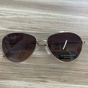 BCBG petite pilot frame